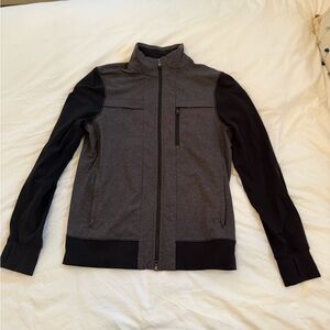 Lululemon men’s Charcoal Zip-Up jacket